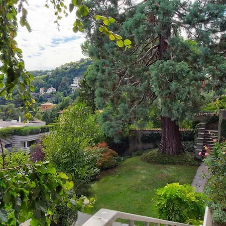 Tobia Lake View Apartment *